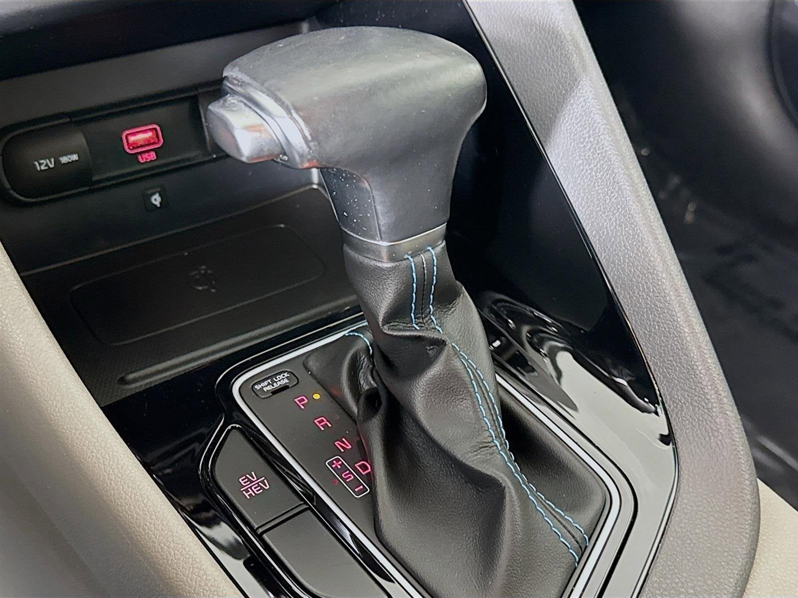 2020 Kia Niro Plug-In Hybrid EX