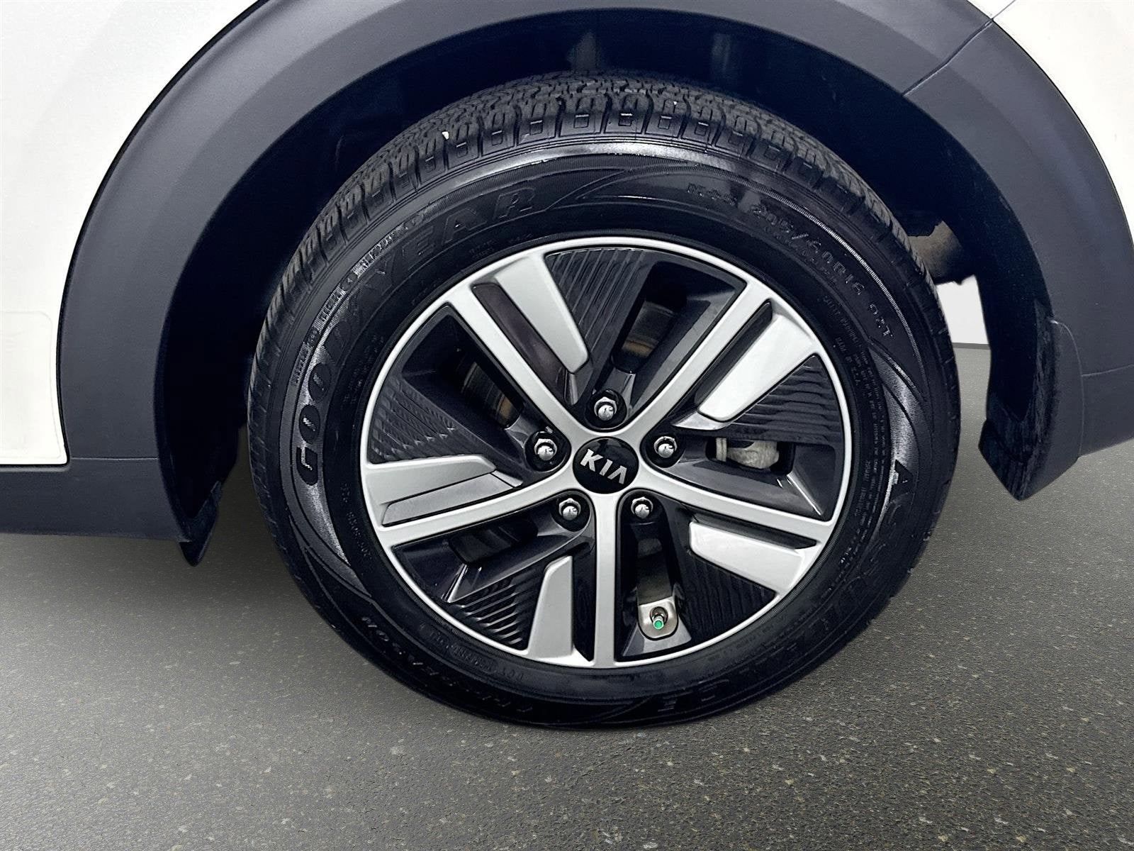 2020 Kia Niro Plug-In Hybrid EX