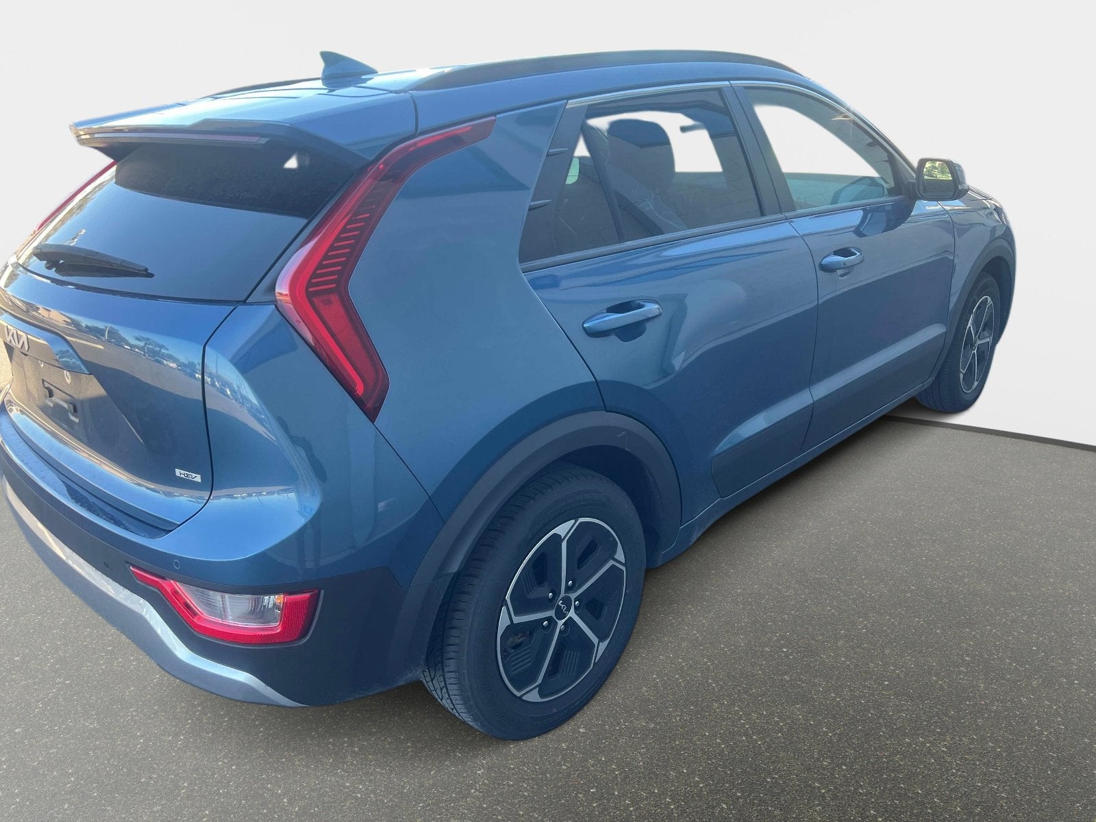 2023 Kia Niro EX