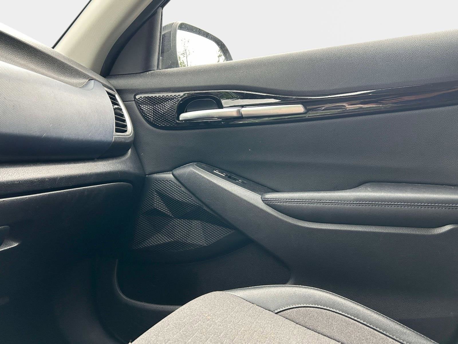 2022 Kia Seltos Nightfall