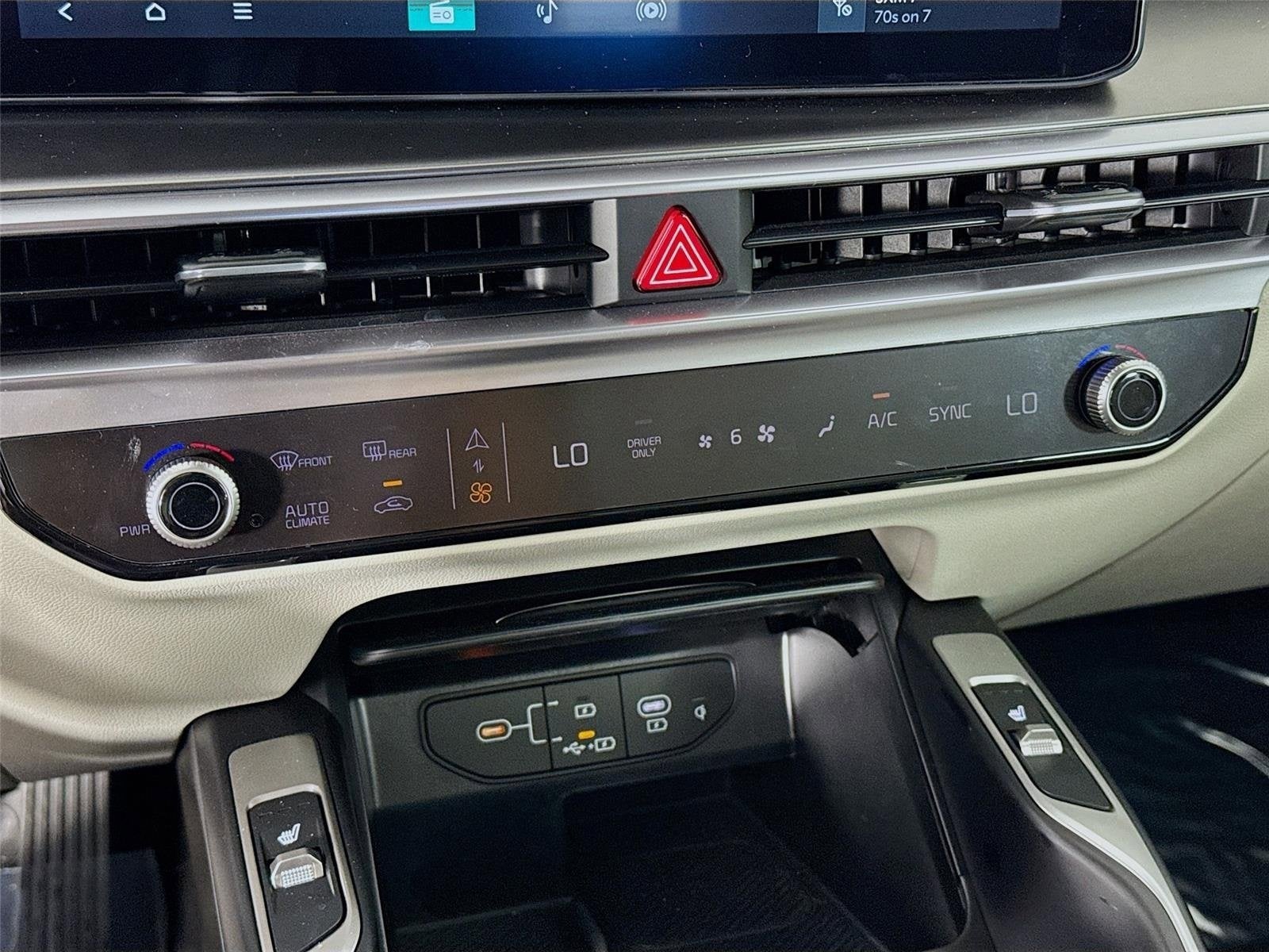 2025 Kia Sorento Hybrid EX