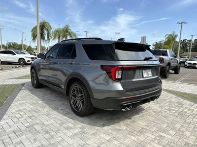 2025 Ford Explorer ST