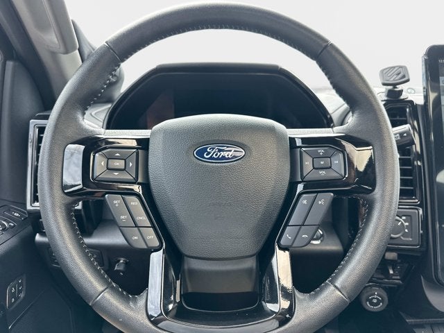 2020 Ford Super Duty F-350 DRW Lariat