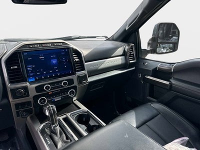 2022 Ford Super Duty F-350 DRW Lariat