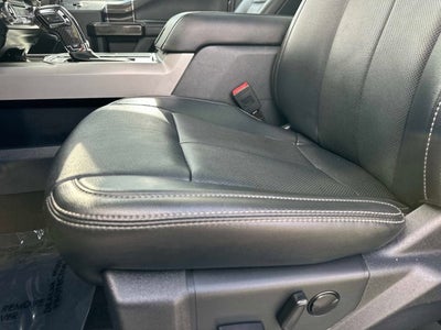 2022 Ford Super Duty F-350 DRW Lariat