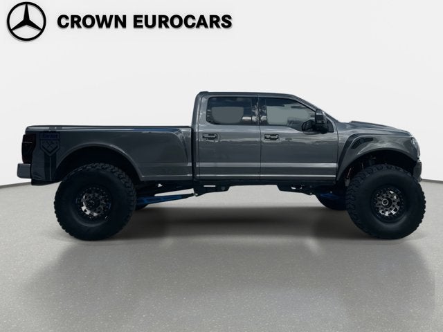 2022 Ford Super Duty F-350 DRW Lariat
