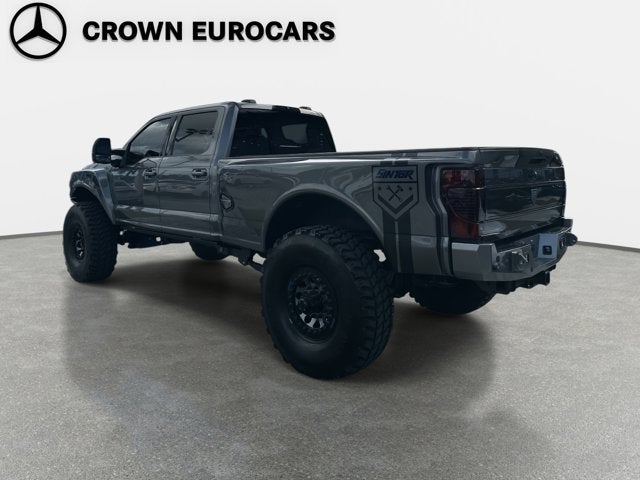 2022 Ford Super Duty F-350 DRW Lariat