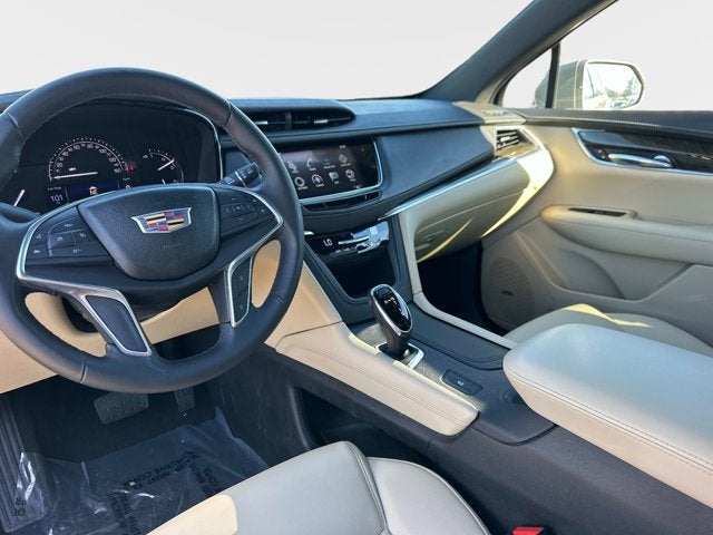 2017 Cadillac XT5 Base