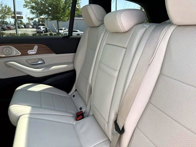 2023 Mercedes-Benz GLS 450