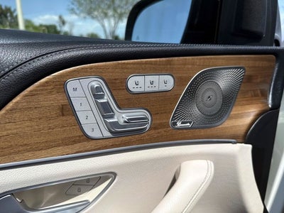 2023 Mercedes-Benz GLS 450