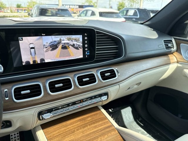 2023 Mercedes-Benz GLS 450