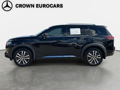2022 Nissan Pathfinder Platinum