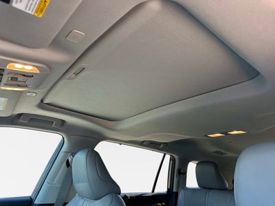 2025 Toyota Highlander LE