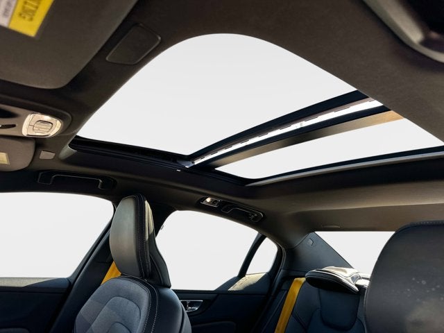 2022 Volvo S60 Recharge Plug-In Hybrid T8 Polestar