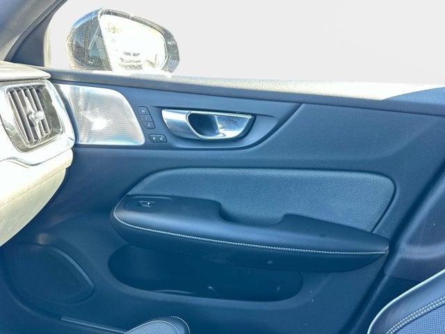 2022 Volvo S60 Recharge Plug-In Hybrid T8 Polestar