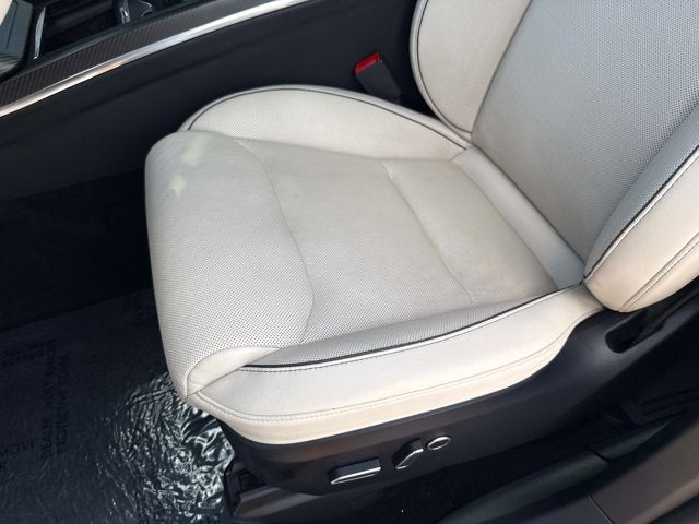 2022 Tesla Model X Plaid