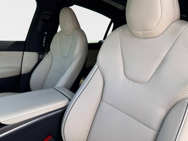 2022 Tesla Model X Plaid