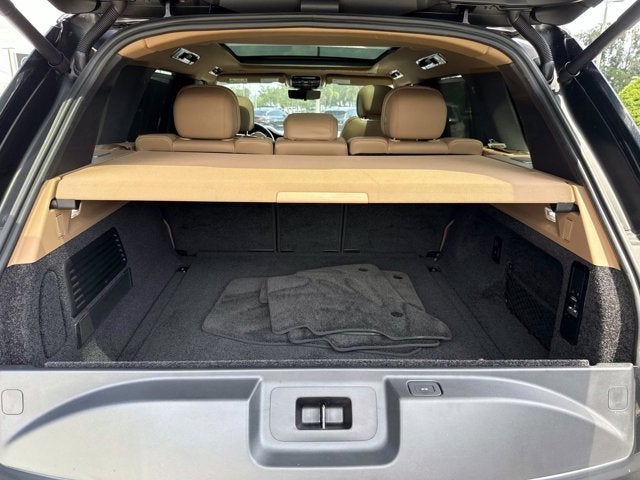 2025 Land Rover Range Rover SE