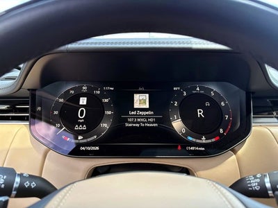 2025 Land Rover Range Rover SE