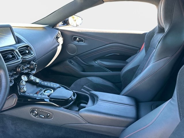 2023 Aston Martin Vantage Base