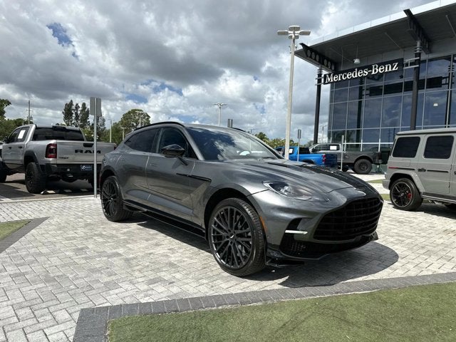 2023 Aston Martin DBX 707