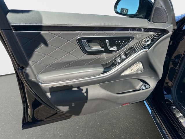 2025 Mercedes-Benz S-Class S 580