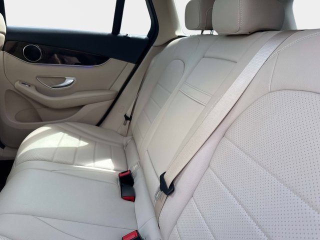 2020 Mercedes-Benz GLC 300