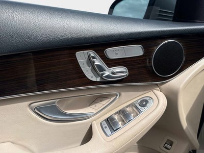 2020 Mercedes-Benz GLC 300