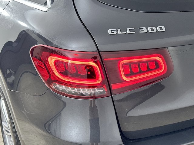 2022 Mercedes-Benz GLC 300