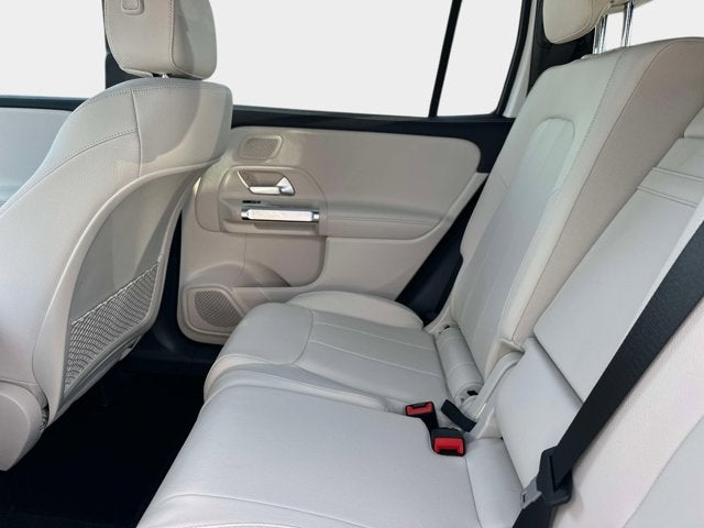 2025 Mercedes-Benz GLB 250