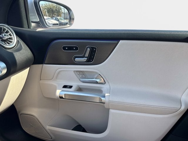 2020 Mercedes-Benz GLB 250