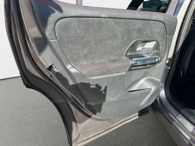 2025 Mercedes-Benz GLB 250