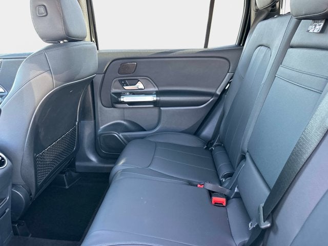 2025 Mercedes-Benz GLB 250