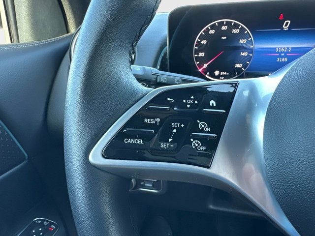 2025 Mercedes-Benz GLB 250