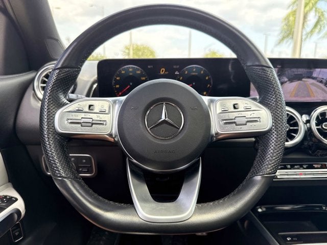 2023 Mercedes-Benz GLB 250