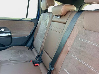 2025 Mercedes-Benz GLB 250