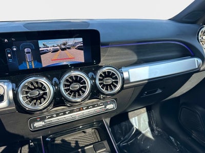 2025 Mercedes-Benz GLB 250