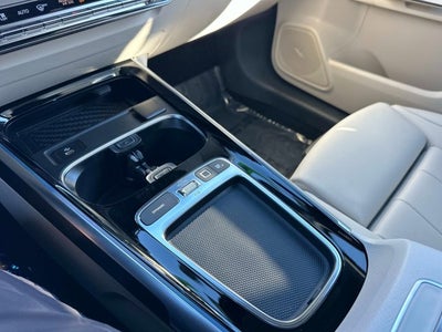 2025 Mercedes-Benz GLB 250