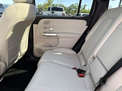 2026 Mercedes-Benz GLB 250