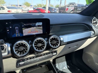 2026 Mercedes-Benz GLB 250