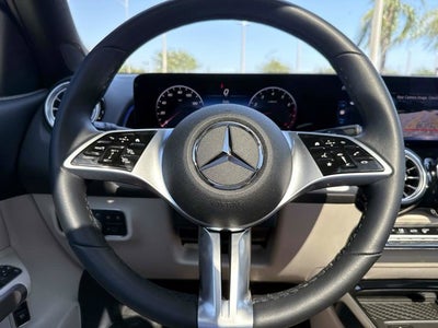 2026 Mercedes-Benz GLB 250