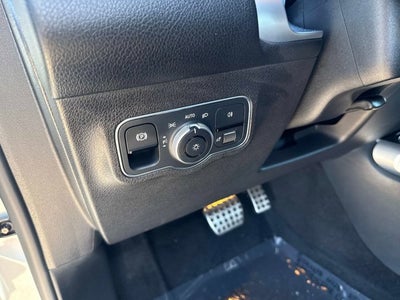 2022 Mercedes-Benz GLB 35 AMG®