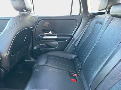 2025 Mercedes-Benz GLA 250