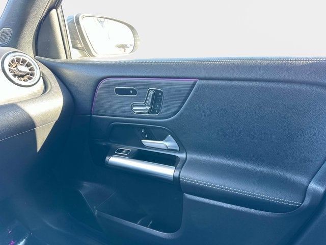 2025 Mercedes-Benz GLA 250