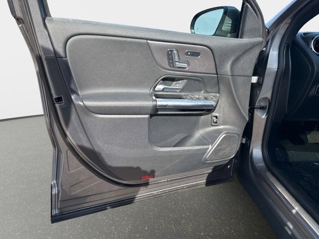 2023 Mercedes-Benz GLA 250