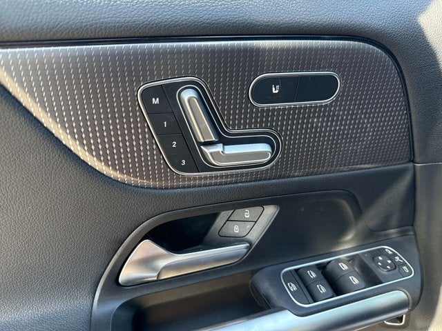 2023 Mercedes-Benz GLA 250