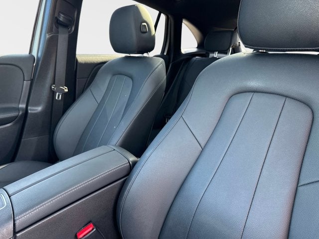 2023 Mercedes-Benz GLA 250