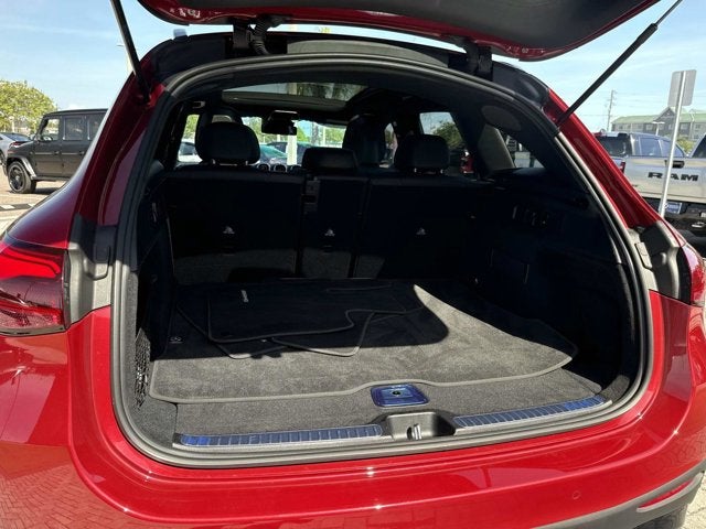 2024 Mercedes-Benz GLC 300