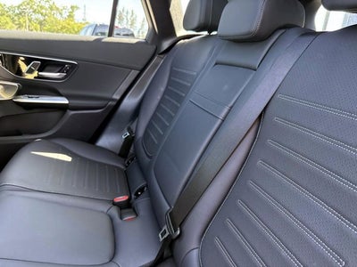 2024 Mercedes-Benz GLC 300