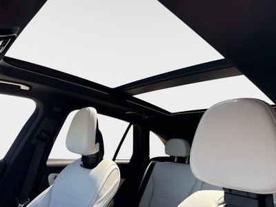 2023 Mercedes-Benz GLC 300